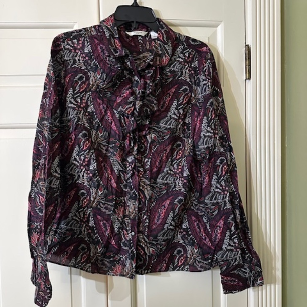 Liz Claiborne Paisley Long Sleeved Button Up Shirt, Size 16, Great Condition!!!
